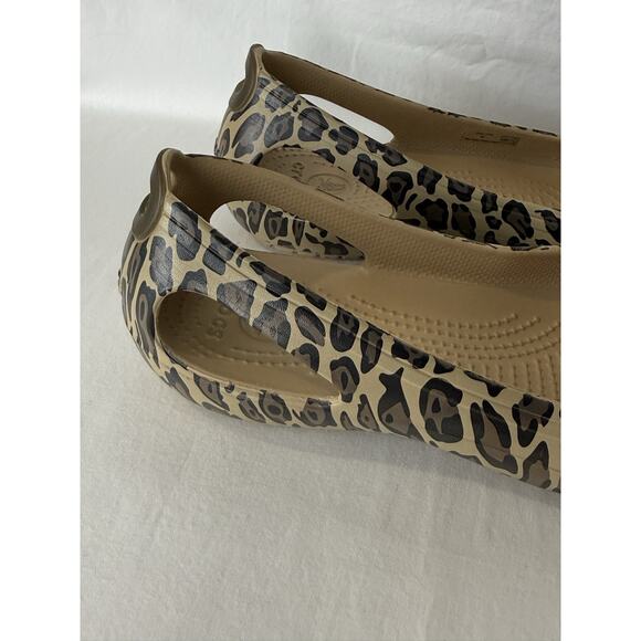 Crocs Kadee Animal Print Cheetah Leopard Women’s 8 Ballet Shoes Slip On - Picture 6 of 11